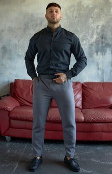 Мужской комплект классическая рубашка черная брюки серые приталенные, Черный, XL