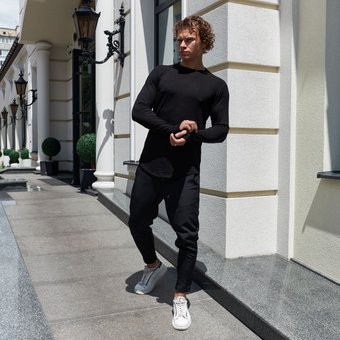 Стильный мужской комплект приталенный лонгслив черный брюки, Черный, XL